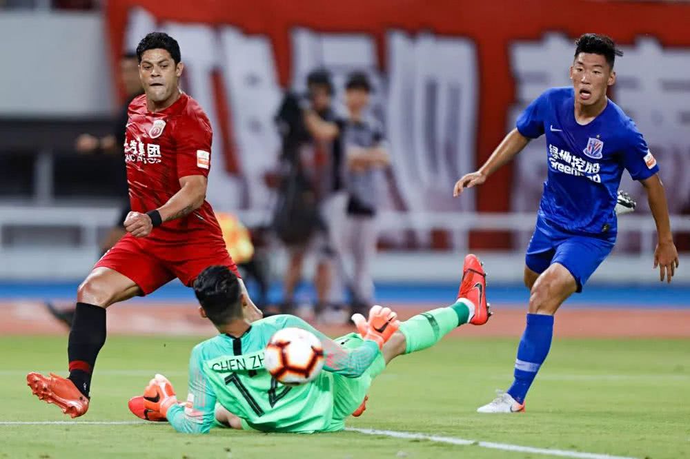 九游娱乐九游下载中心-风云突变！上海海港转会期完成体检，亚冠版图或变，媒体盛赞，资深球员宣示担当-九游娱乐九游下载中心